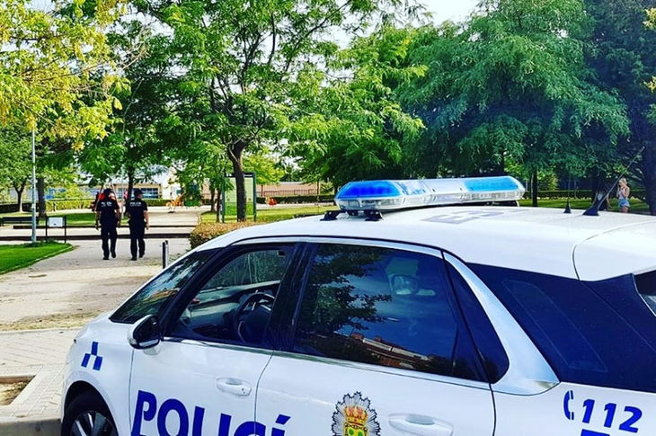 Con el fin de seguir mejorando, la Policía municipal ha aumentado la vigilancia las tardes-noches de viernes y sábado. Boadilla sigue siendo el municipio más seguro