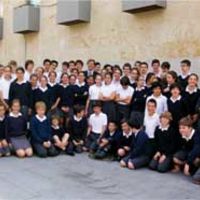 Los galadonados, con el alcalde de Boadilla del Monte y la responsable de deportes del colegio, Mª Carmen Díez Alpieri, Menchi.