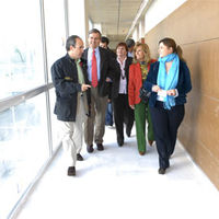 Momento de la visita de los alcaldes de Villaviciosa y Boadilla del Monte al futuro Centro de Formación de Boadilla del Monte.