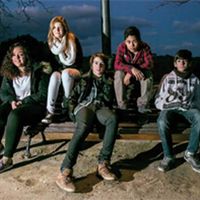 Black & Beat, de izquierda a derecha: Laura, Agustina, Conrado, Lucas y Diego. Foto: Emilio Navas.