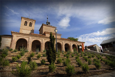 Parroquia de San Cristóbal de Boadilla del Monte.